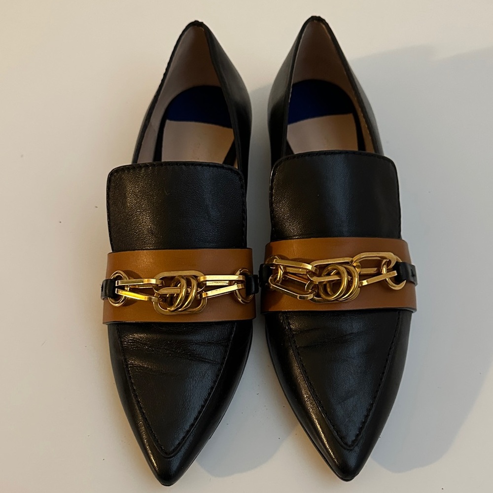 Stuart Weitzman Black and Tan Leather Heel Sandal